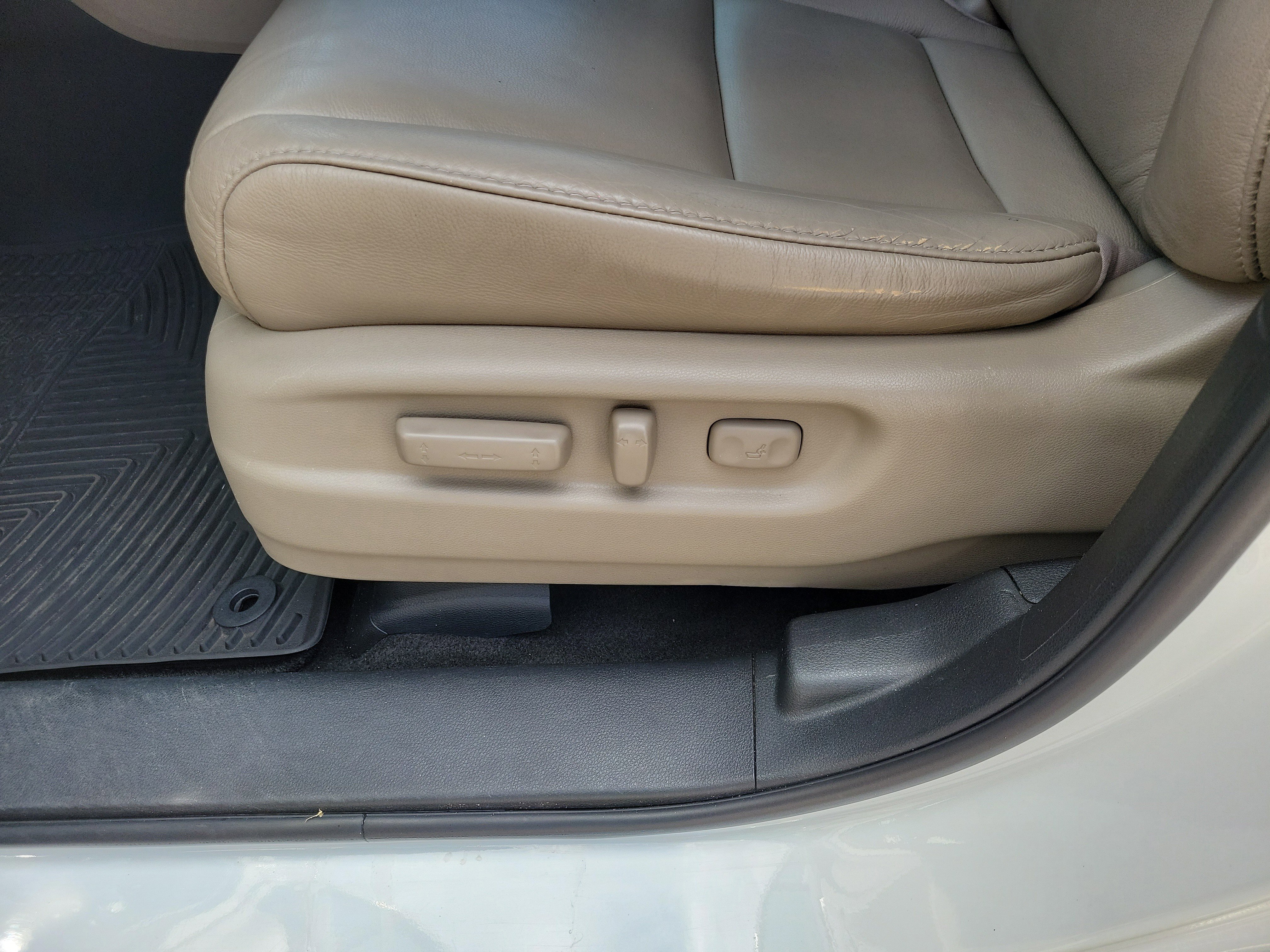 Used 2020 Honda Pilot EX-L image 9