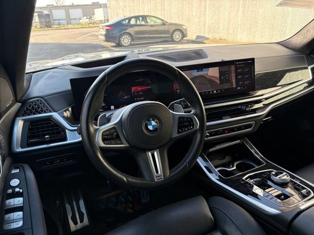 Used 2024 BMW X7 M60i w/ Executive Package AWD/4WD image 28