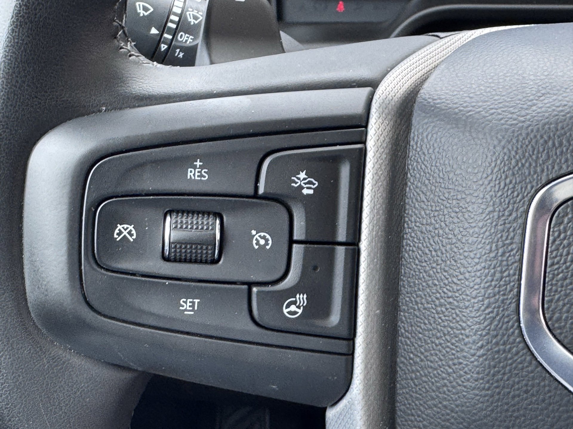 Used 2024 GMC Sierra 1500 Denali image 34