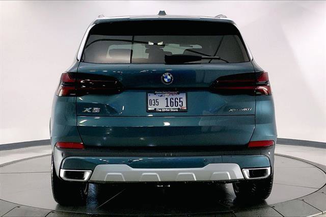 New 2026 BMW X5 xDrive40i w/ Premium Package image 3