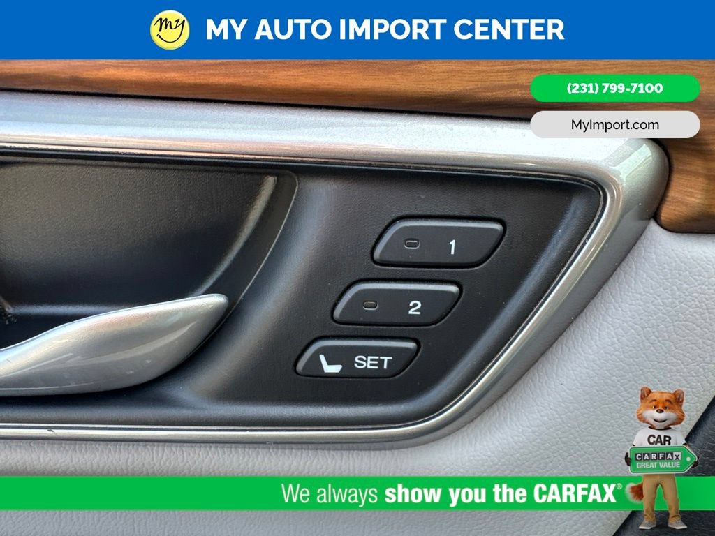 Used 2019 Honda CR-V Touring image 11