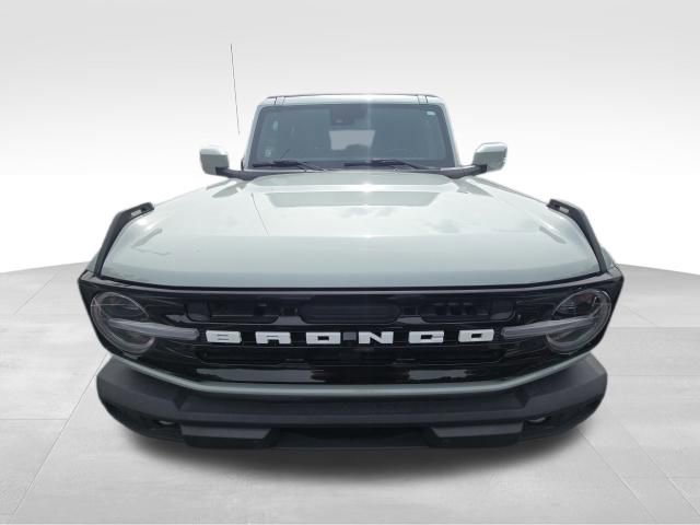 Used 2023 Ford Bronco Outer Banks w/ Sasquatch Package AWD/4WD image 10