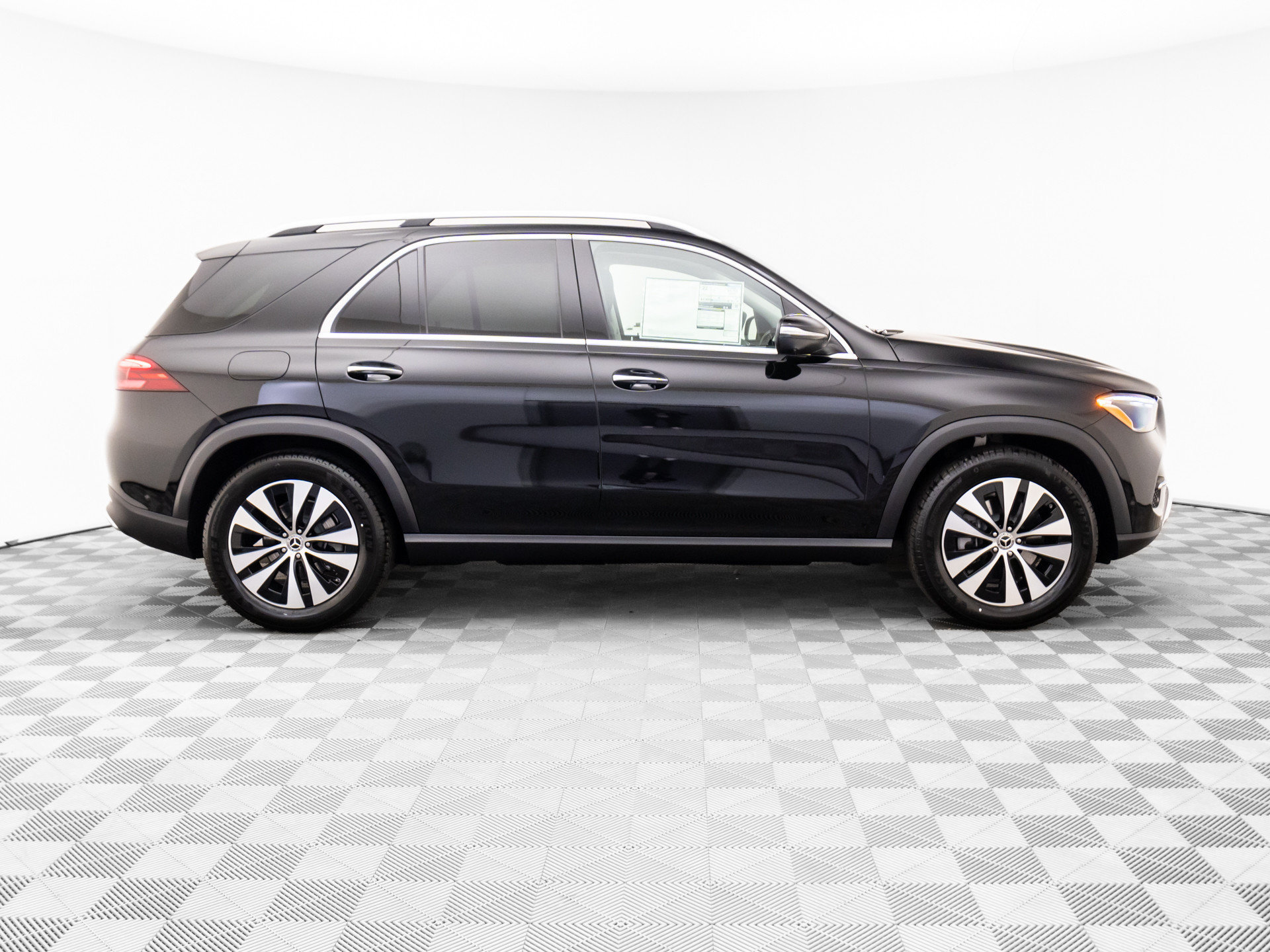 New 2026 Mercedes-Benz GLE 350 4MATIC image 6