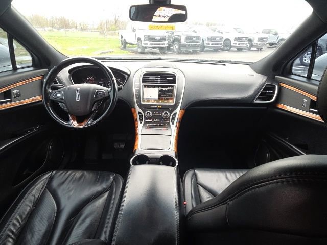 Used 2017 Lincoln MKX Select w/ Select Plus Package image 21