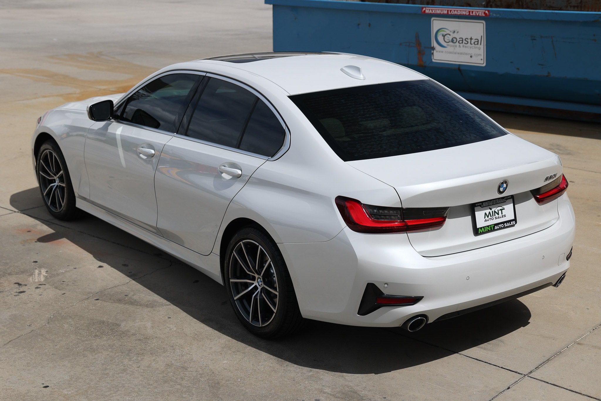 Used 2022 BMW 330i Sedan w/ Premium Package RWD image 8