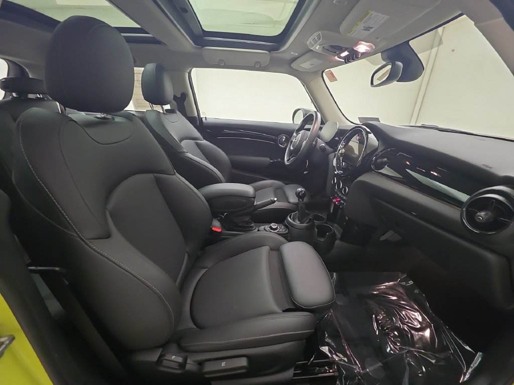 Certified 2024 MINI Cooper S FWD image 27
