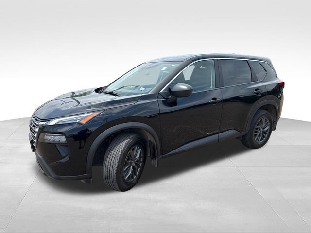 Certified 2025 Nissan Rogue S FWD image 4