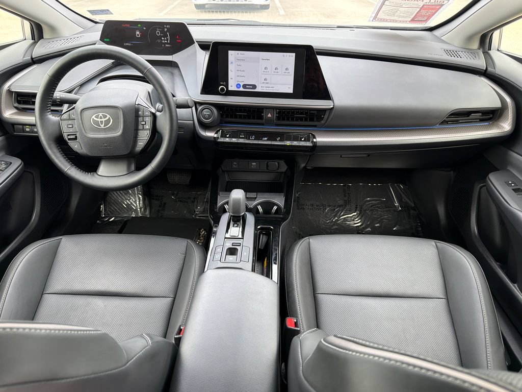 Used 2024 Toyota Prius XLE AWD/4WD image 13