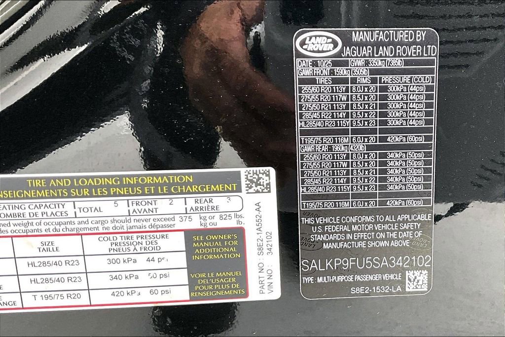 New 2025 Land Rover Range Rover SE AWD/4WD image 8