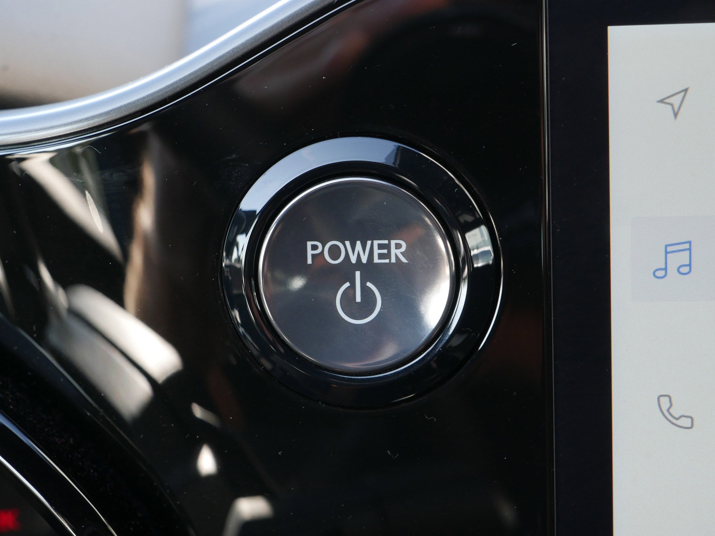 Used 2025 Lexus NX 450h+ F Sport image 29