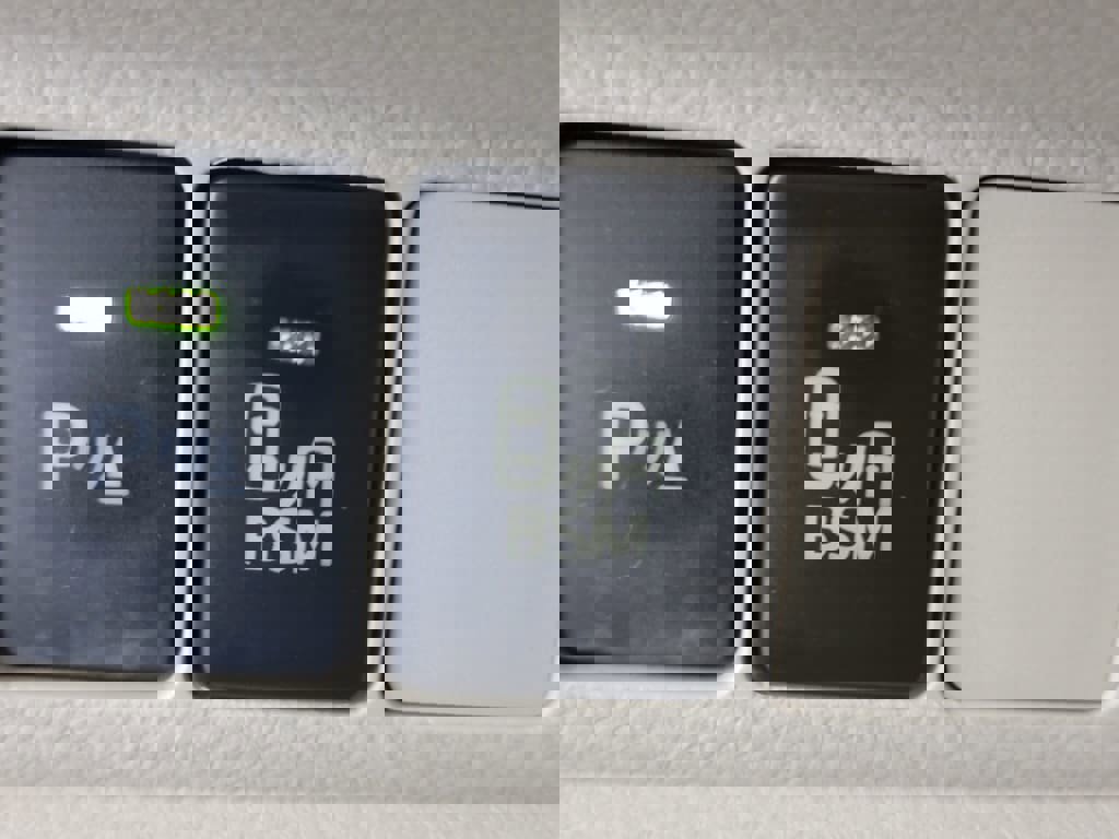 Used 2015 Toyota Sienna XLE Premium image 29