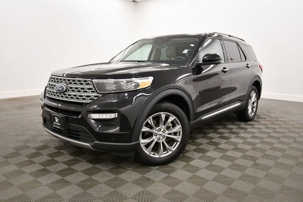 Used 2023 Ford Explorer Limited w/ Class IV Trailer Tow Package AWD/4WD image 2