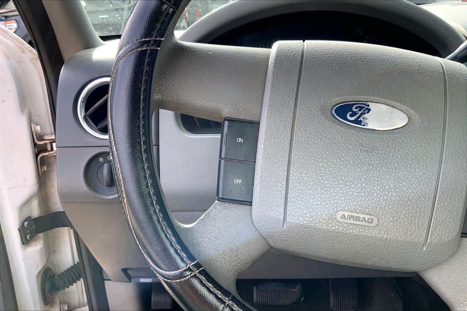 Used 2007 Ford F150 XLT AWD/4WD image 22