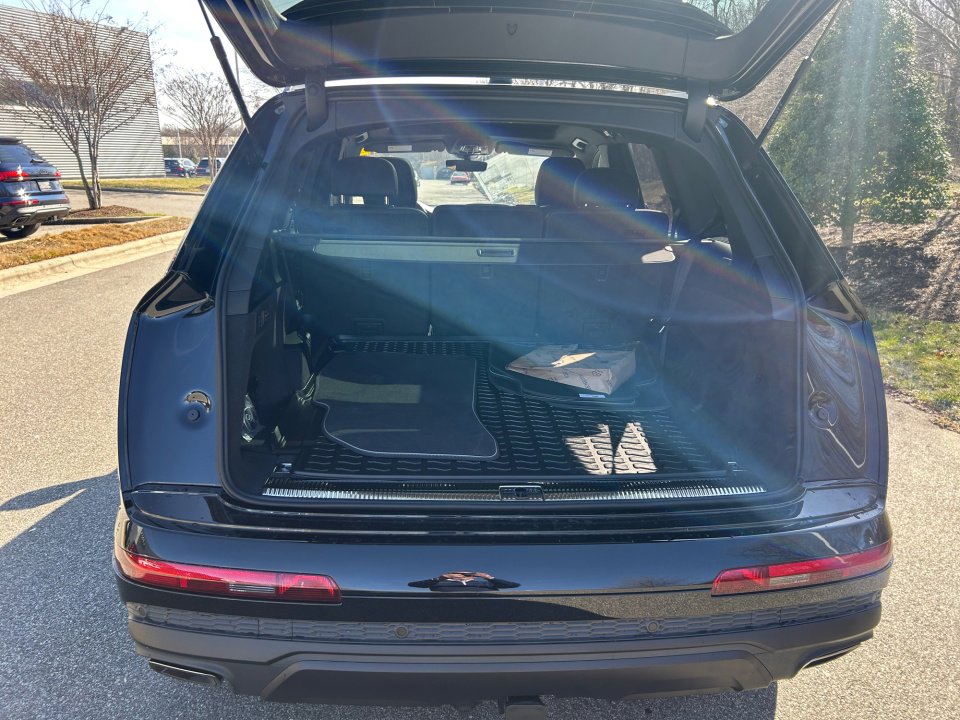 New 2026 Audi Q7 3.0T Premium Plus image 15