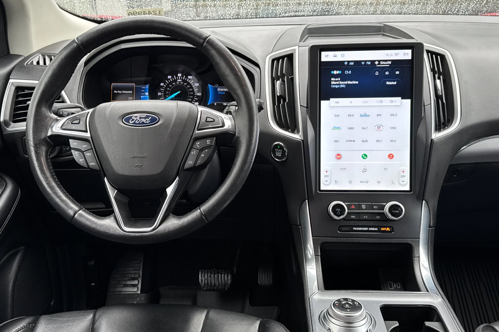 Certified 2022 Ford Edge Titanium w/ Class II Trailer Tow Package image 14