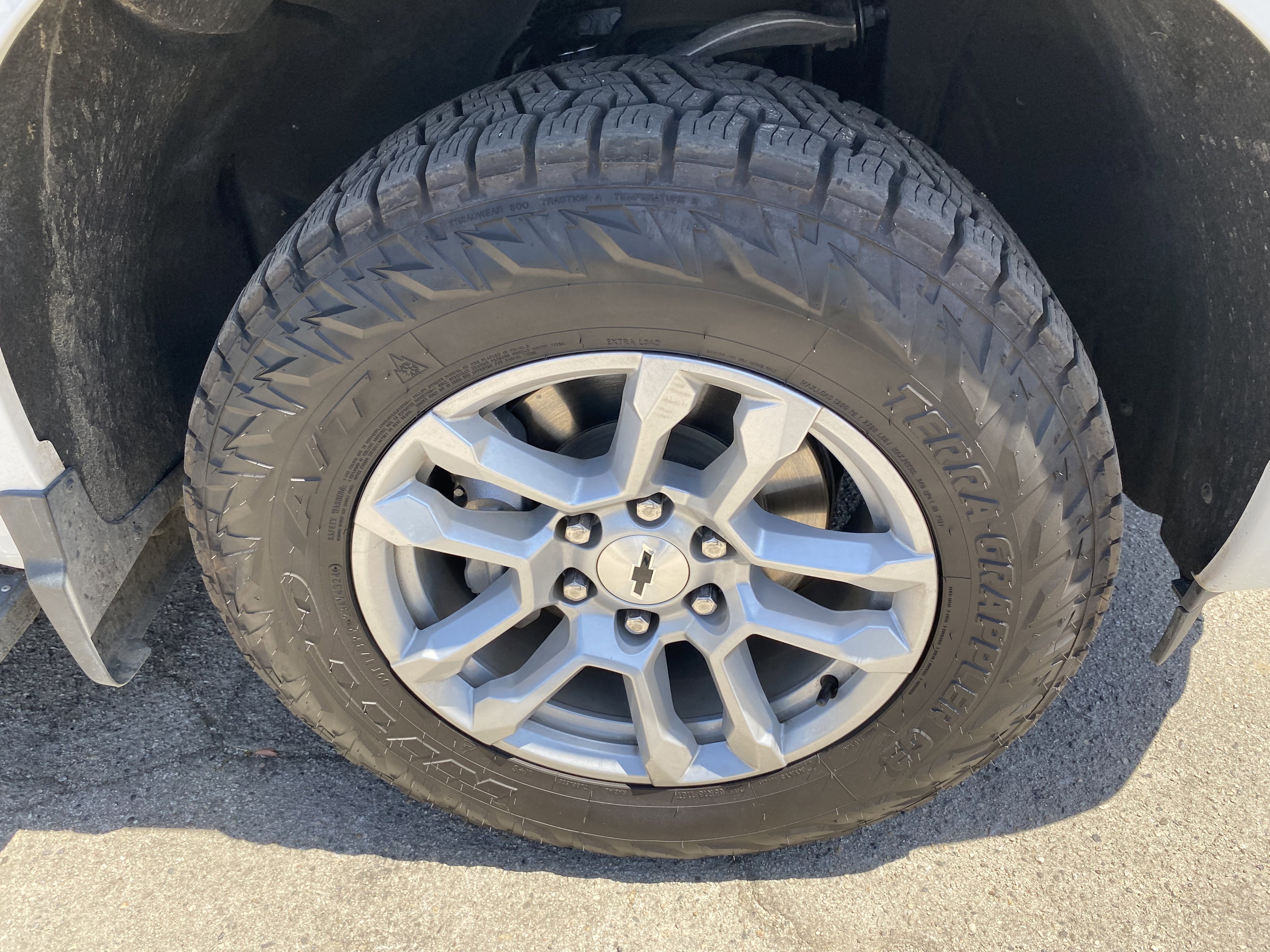 Used 2023 Chevrolet Silverado 1500 RST w/ Protection Package image 8