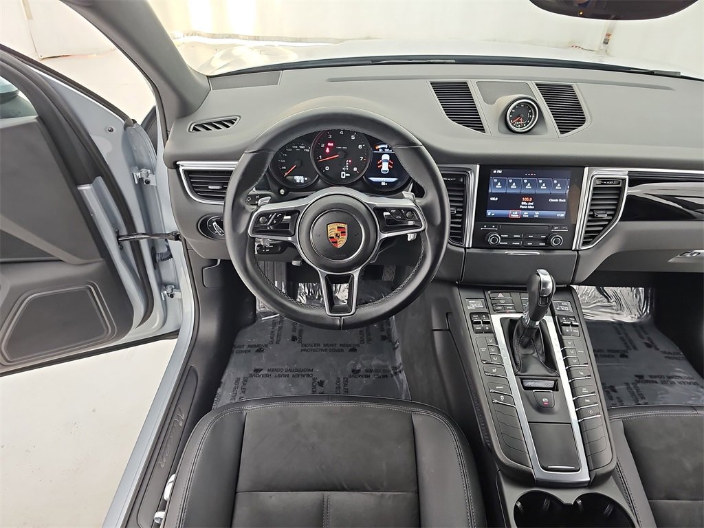 Used 2018 Porsche Macan image 28