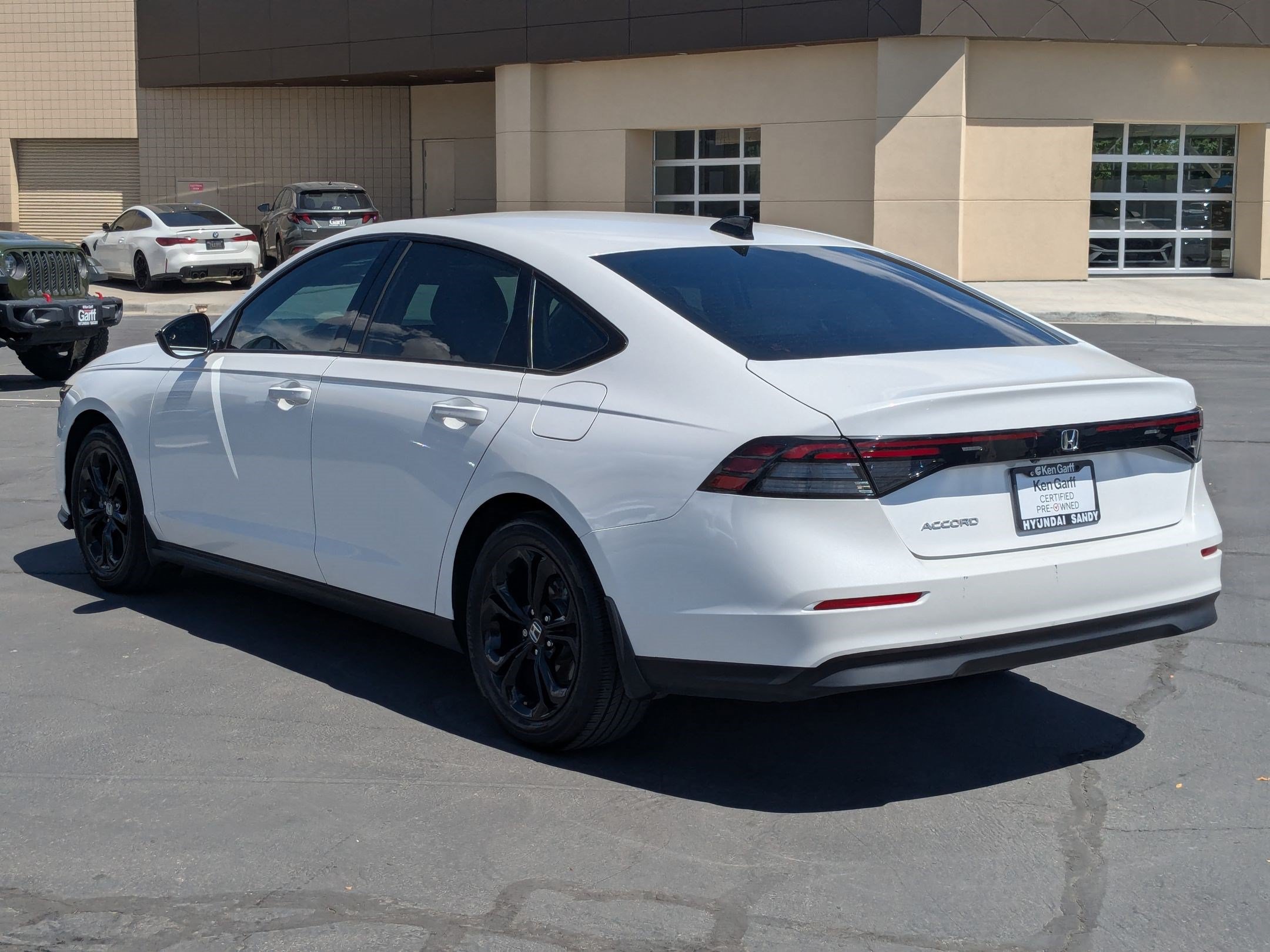 Used 2025 Honda Accord SE image 8