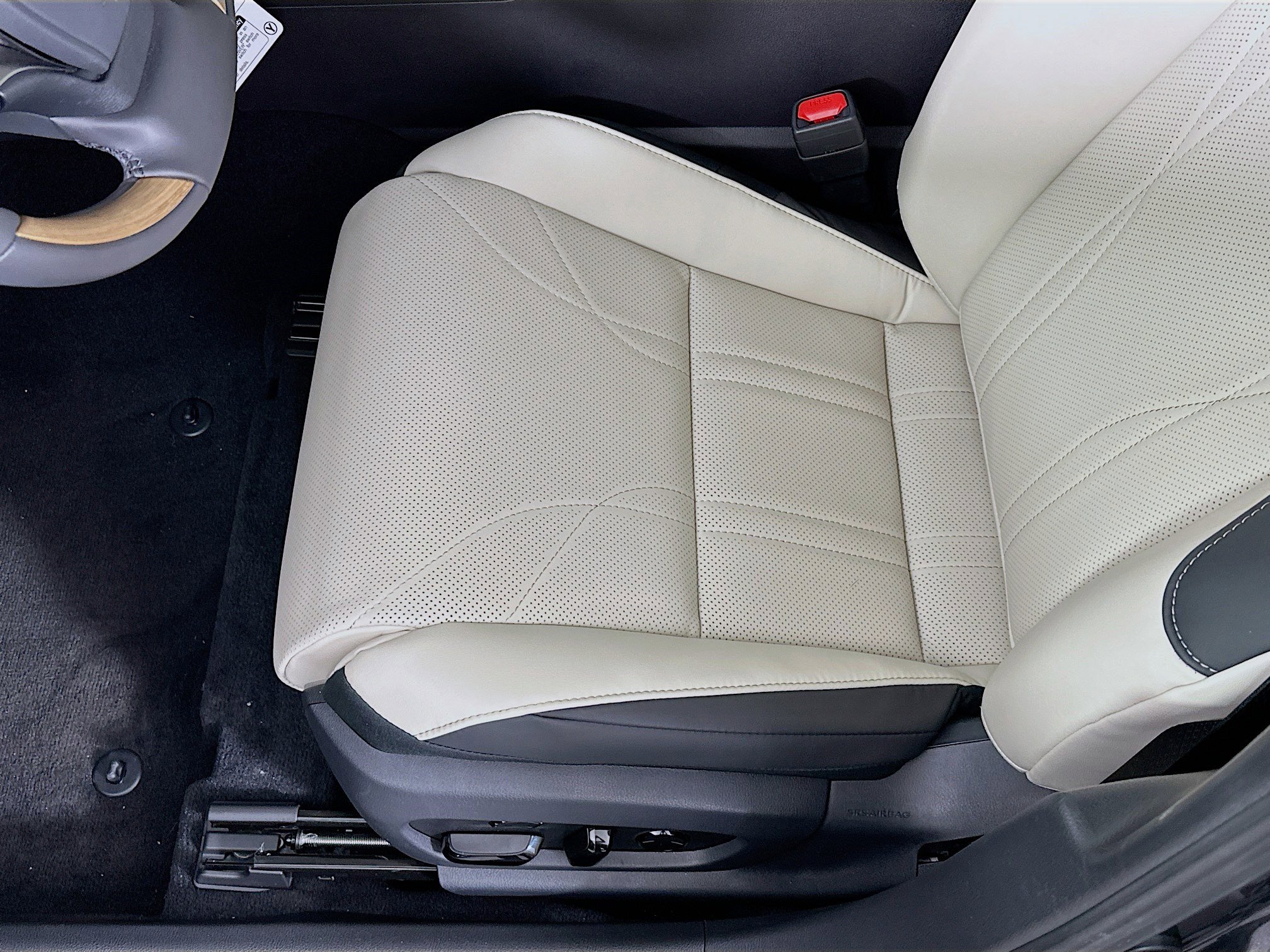 New 2025 Lexus ES 300h w/ Luxury Package image 20