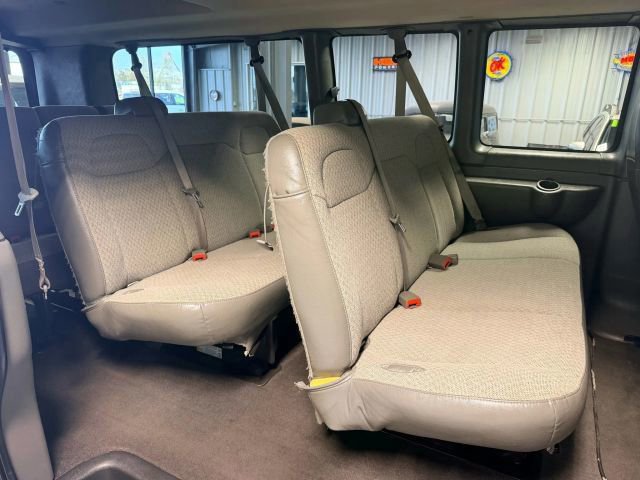 Used 2023 Chevrolet Express 3500 LT w/ LT Preferred Equipment Group image 12