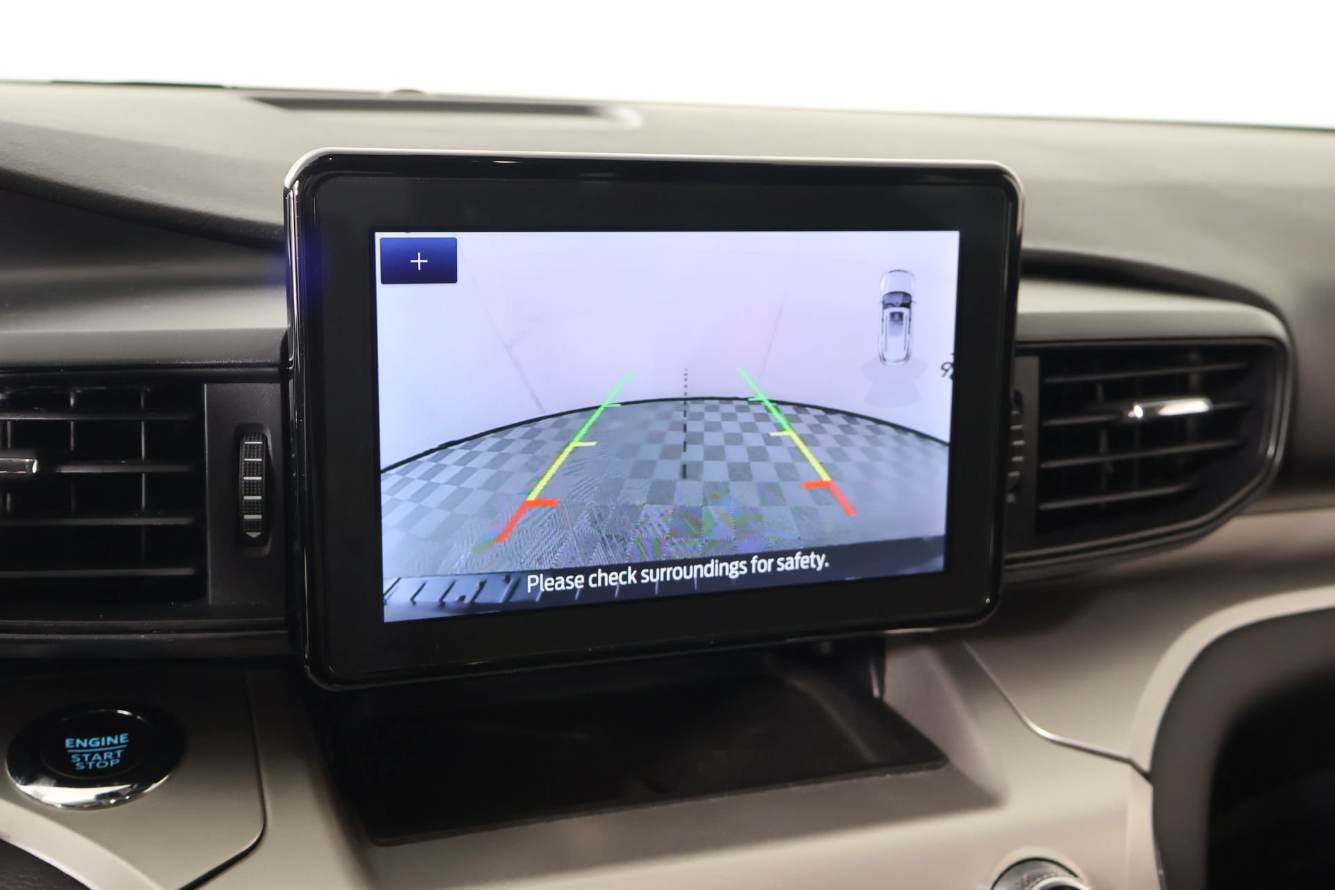 Used 2022 Ford Explorer XLT RWD image 6