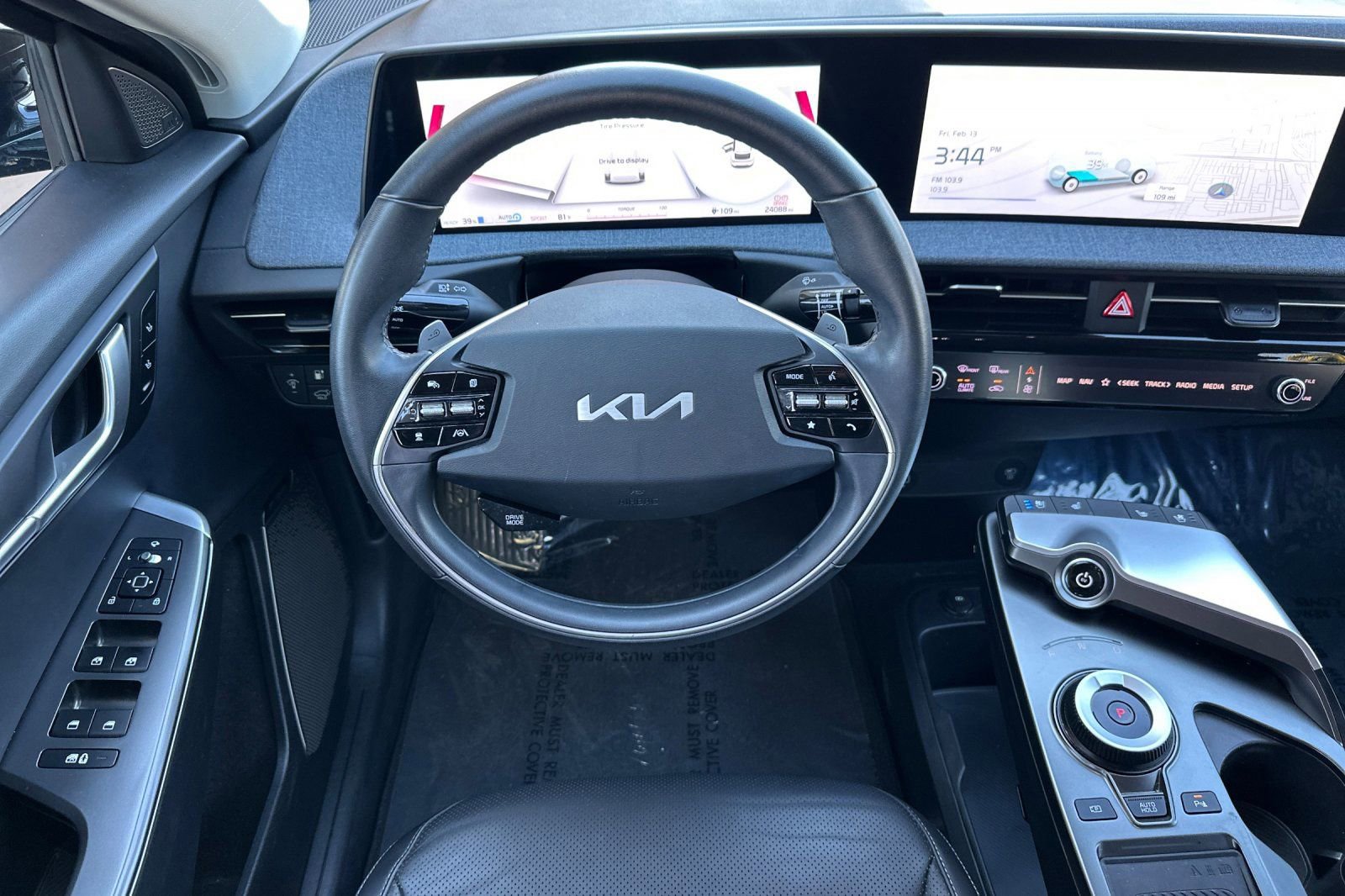 Used 2024 Kia EV6 Wind image 15