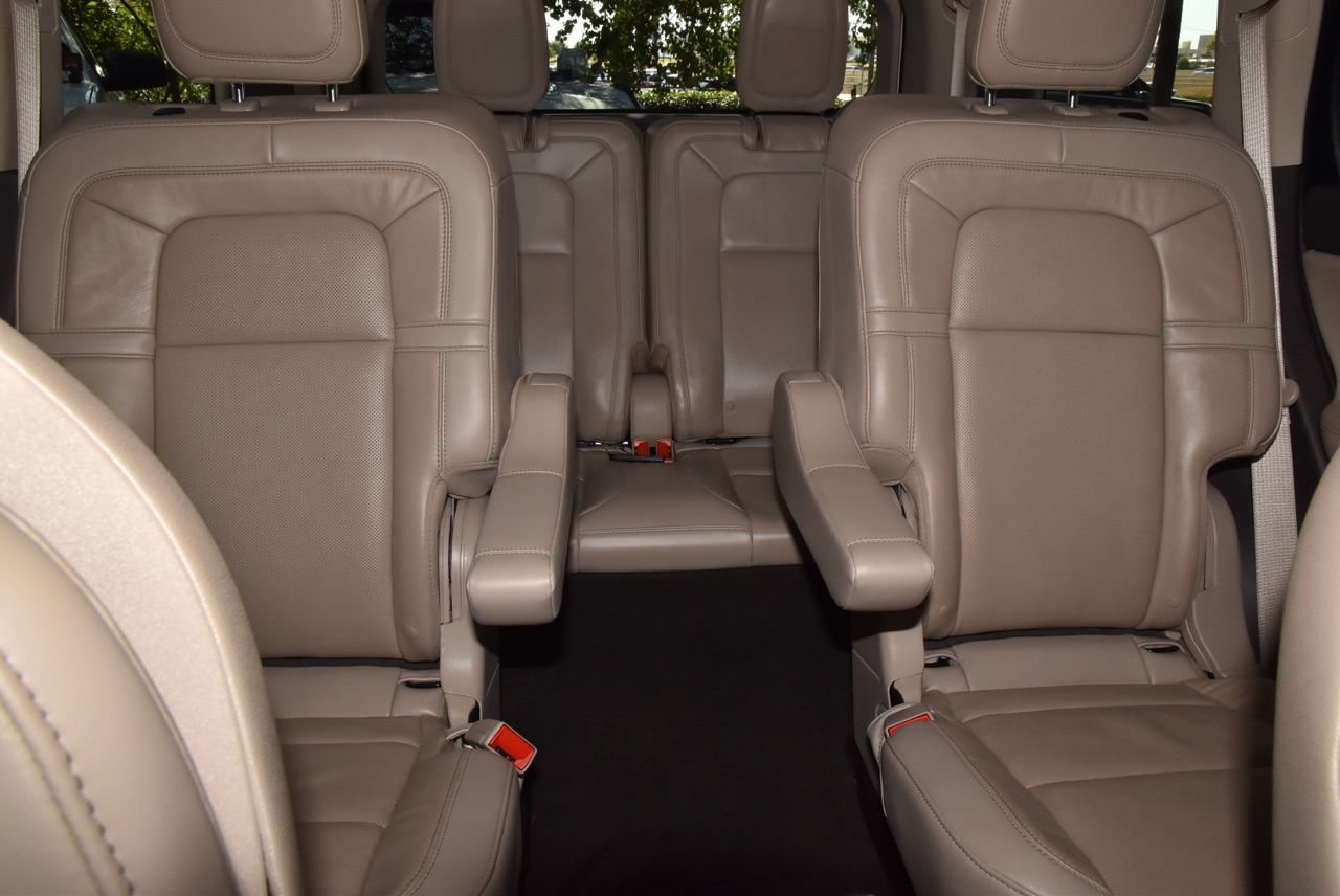 Used 2022 Lincoln Aviator Reserve w/ Equipment Group 201A AWD/4WD image 22
