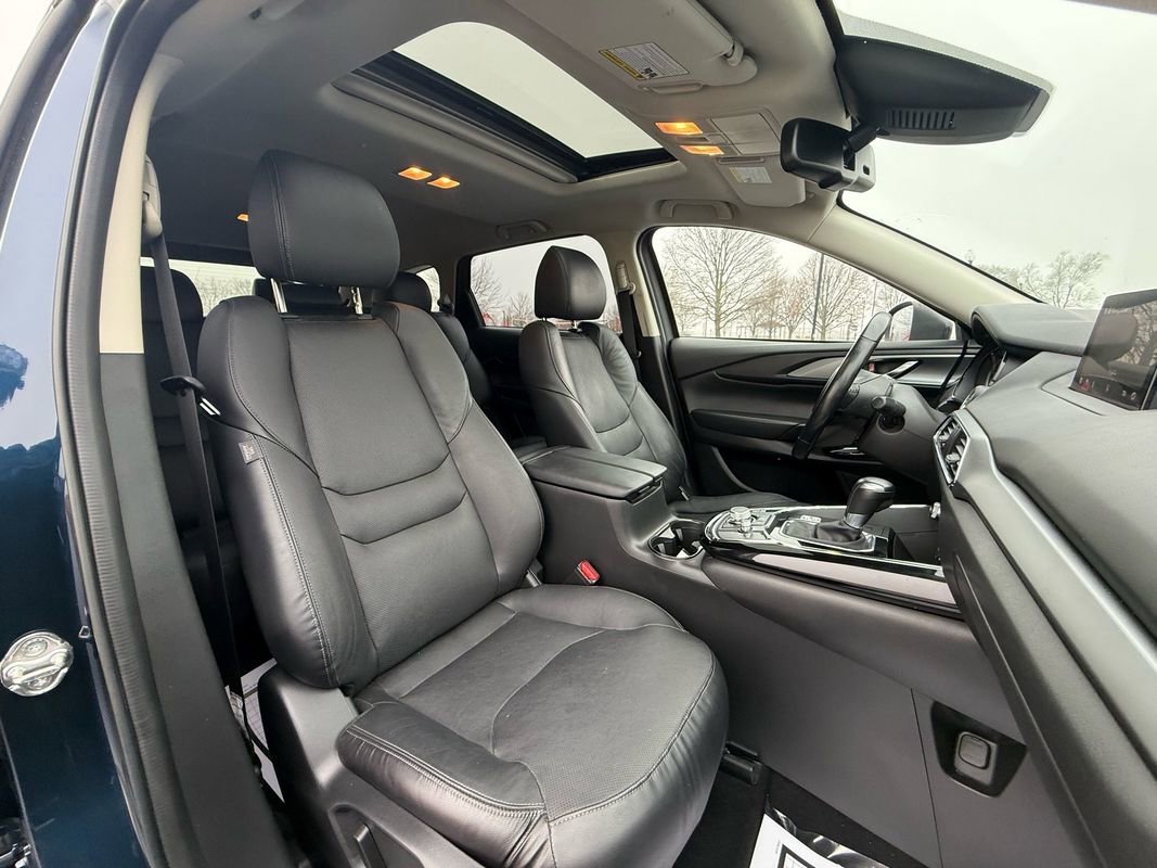 Used 2020 MAZDA CX-9 Touring image 27