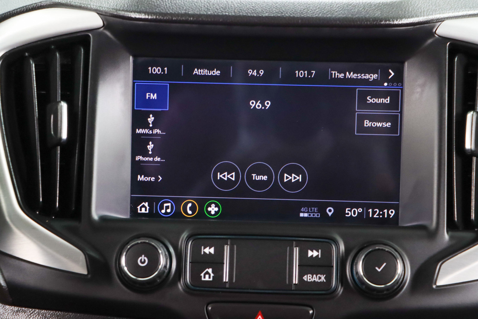 Used 2019 GMC Terrain SLT w/ Preferred Package image 17