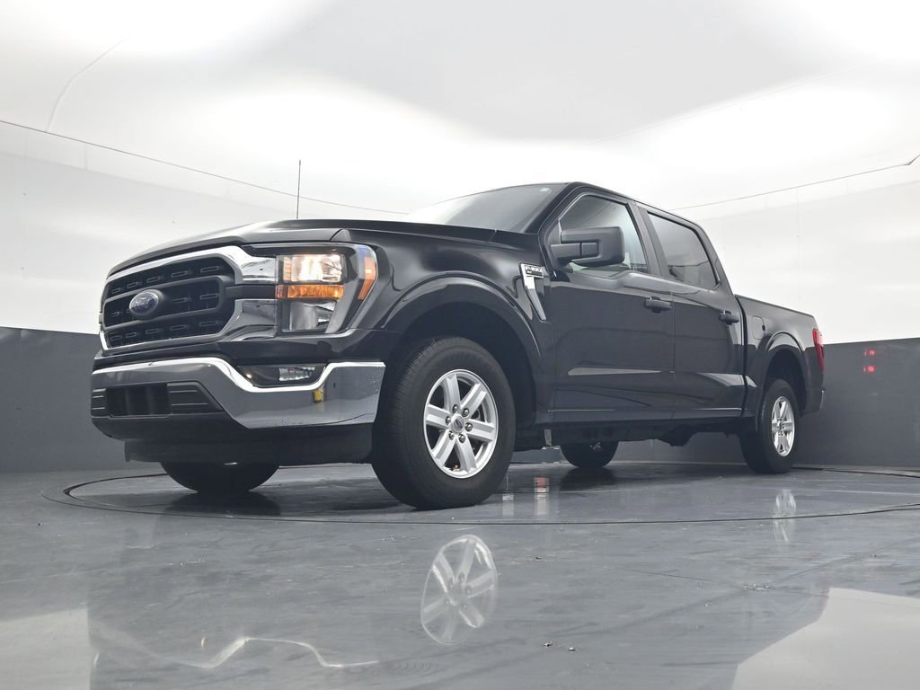 Used 2023 Ford F150 XLT image 2