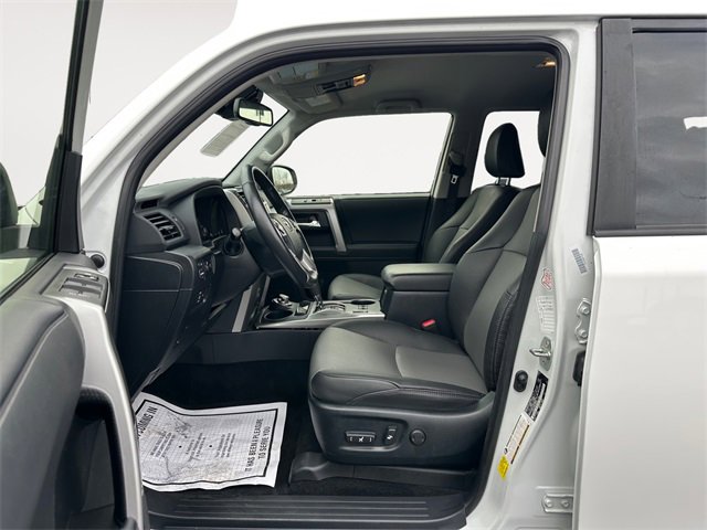 Used 2024 Toyota 4Runner SR5 Premium image 9