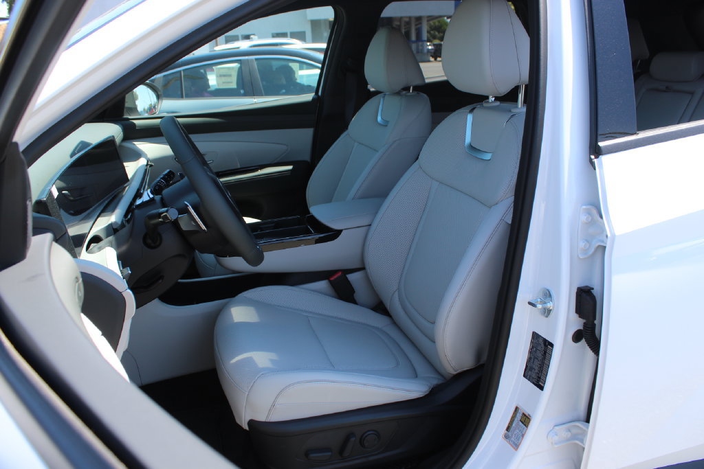 New 2026 Hyundai Tucson Limited AWD/4WD image 13