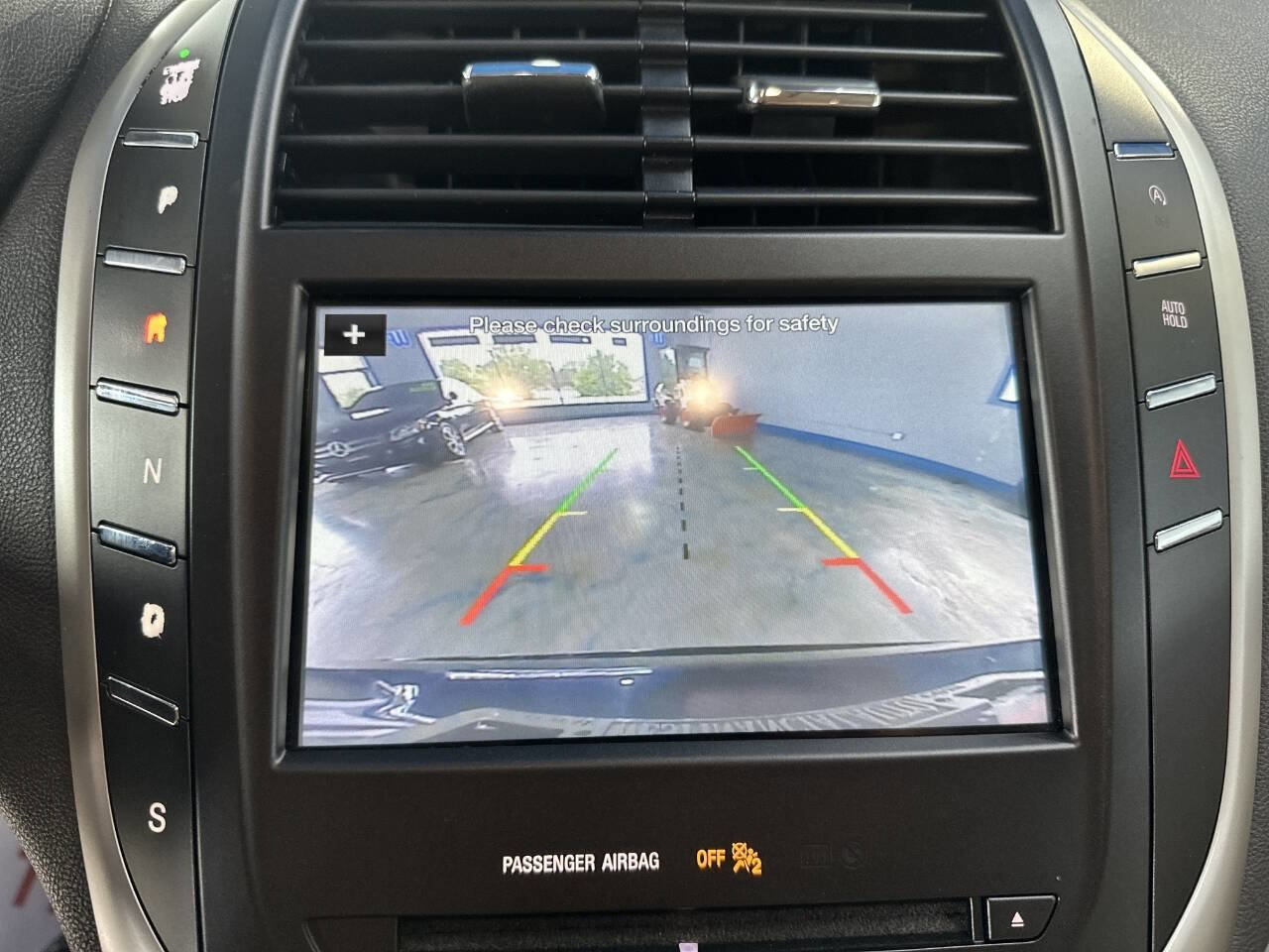 Used 2017 Lincoln MKC Select w/ Select Plus Package image 25