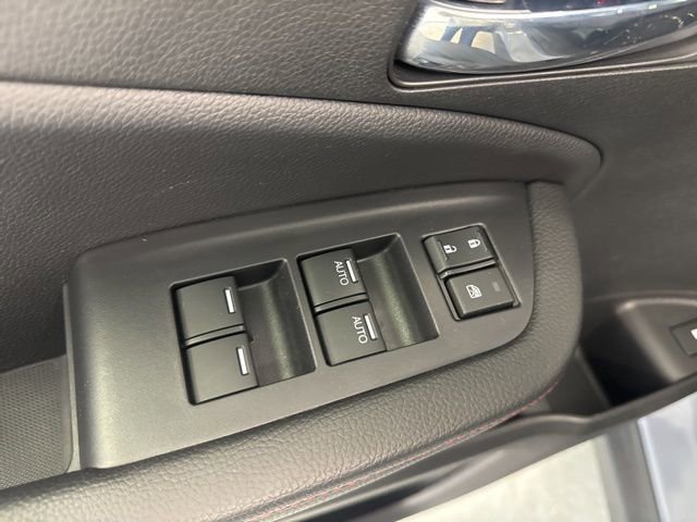 Used 2025 Honda Ridgeline Black Edition image 18