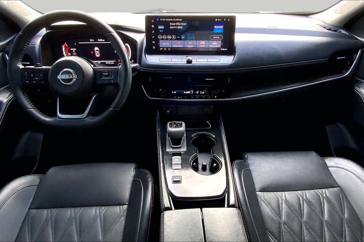Used 2024 Nissan Rogue Platinum FWD image 16