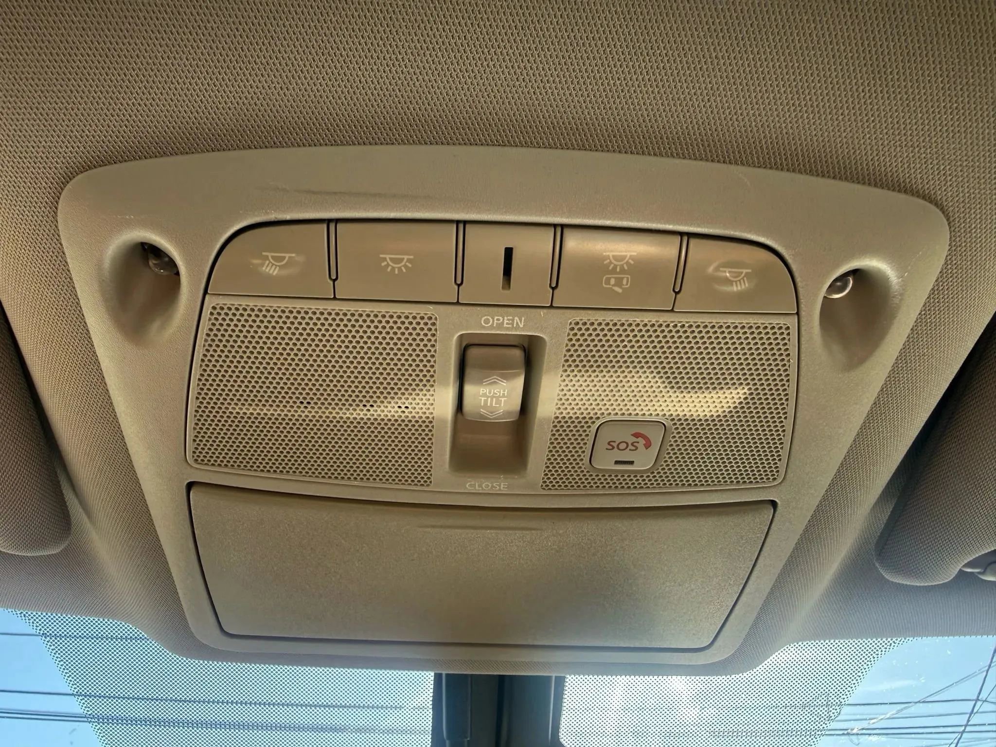 Used 2016 Nissan Maxima Platinum image 24