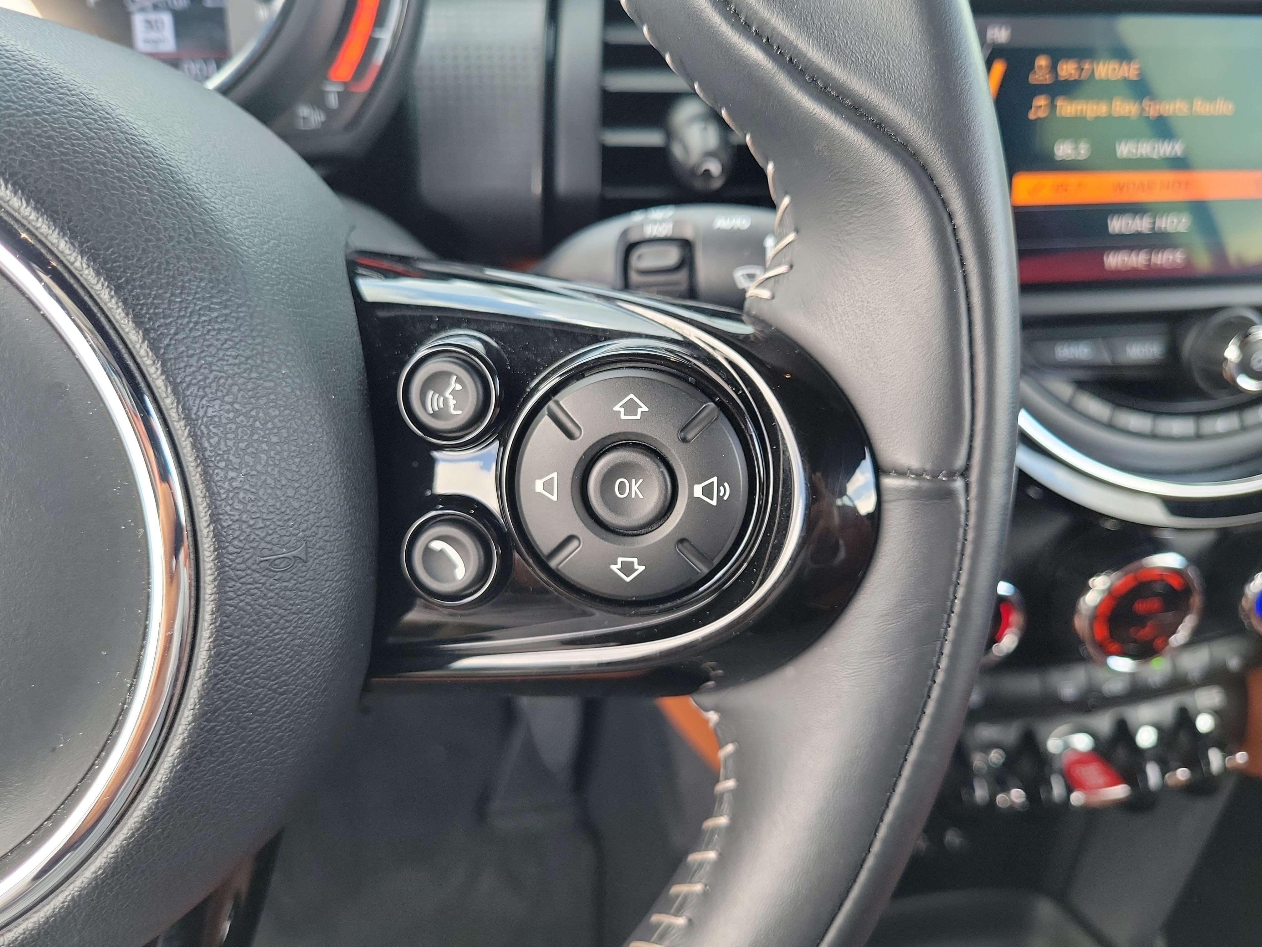 Used 2020 MINI Cooper Convertible FWD image 17