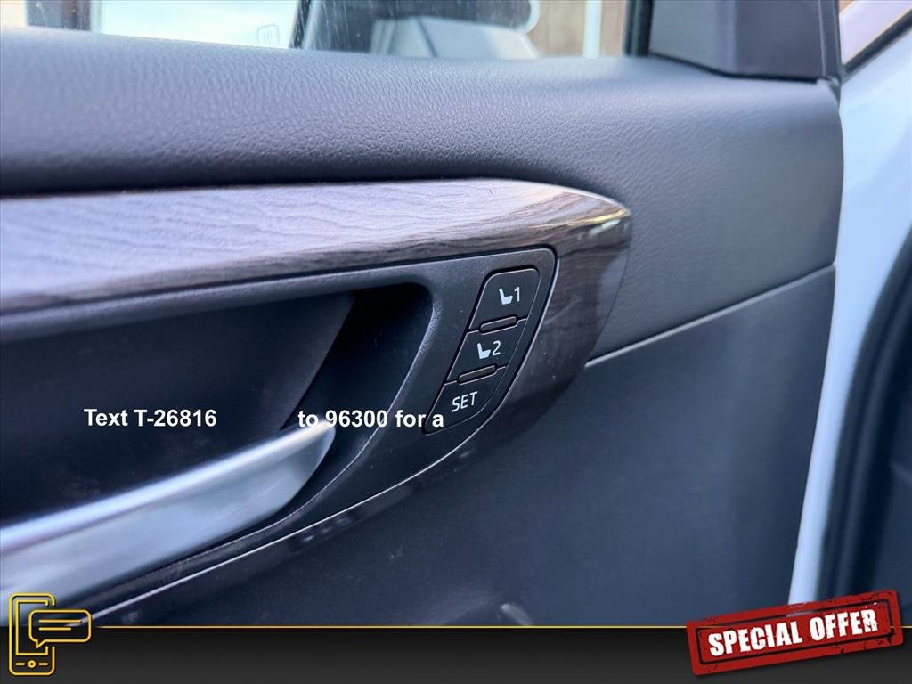 Used 2026 Toyota Highlander Limited image 10