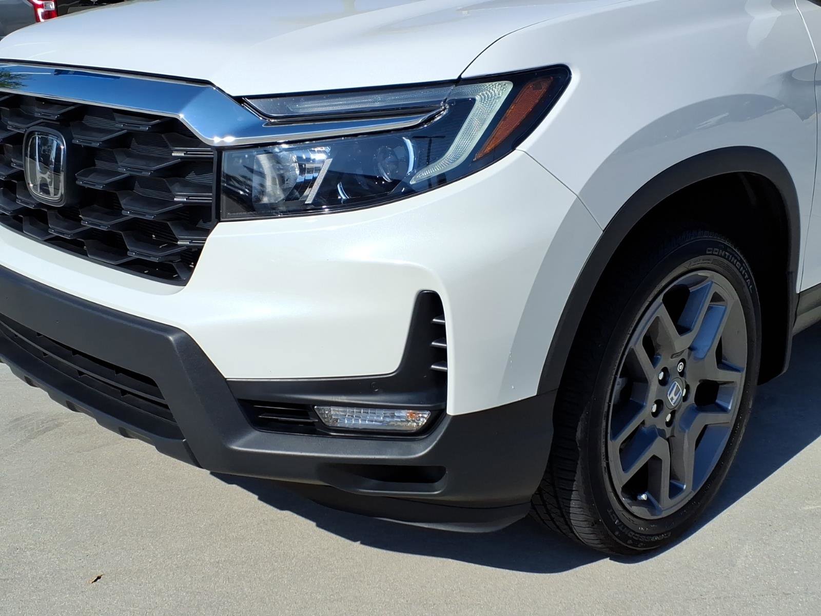 Used 2023 Honda Passport EX-L image 18