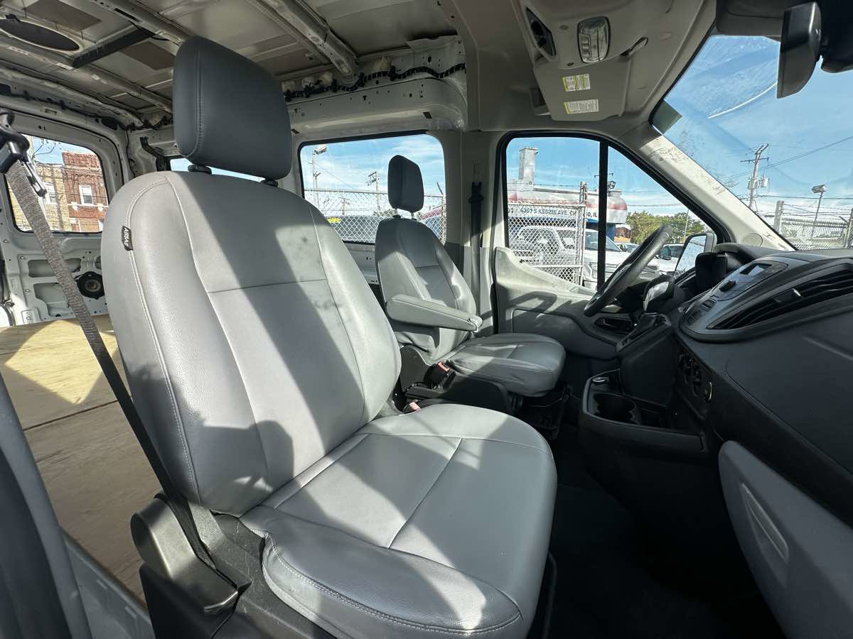 Used 2017 Ford Transit 350 XL image 16
