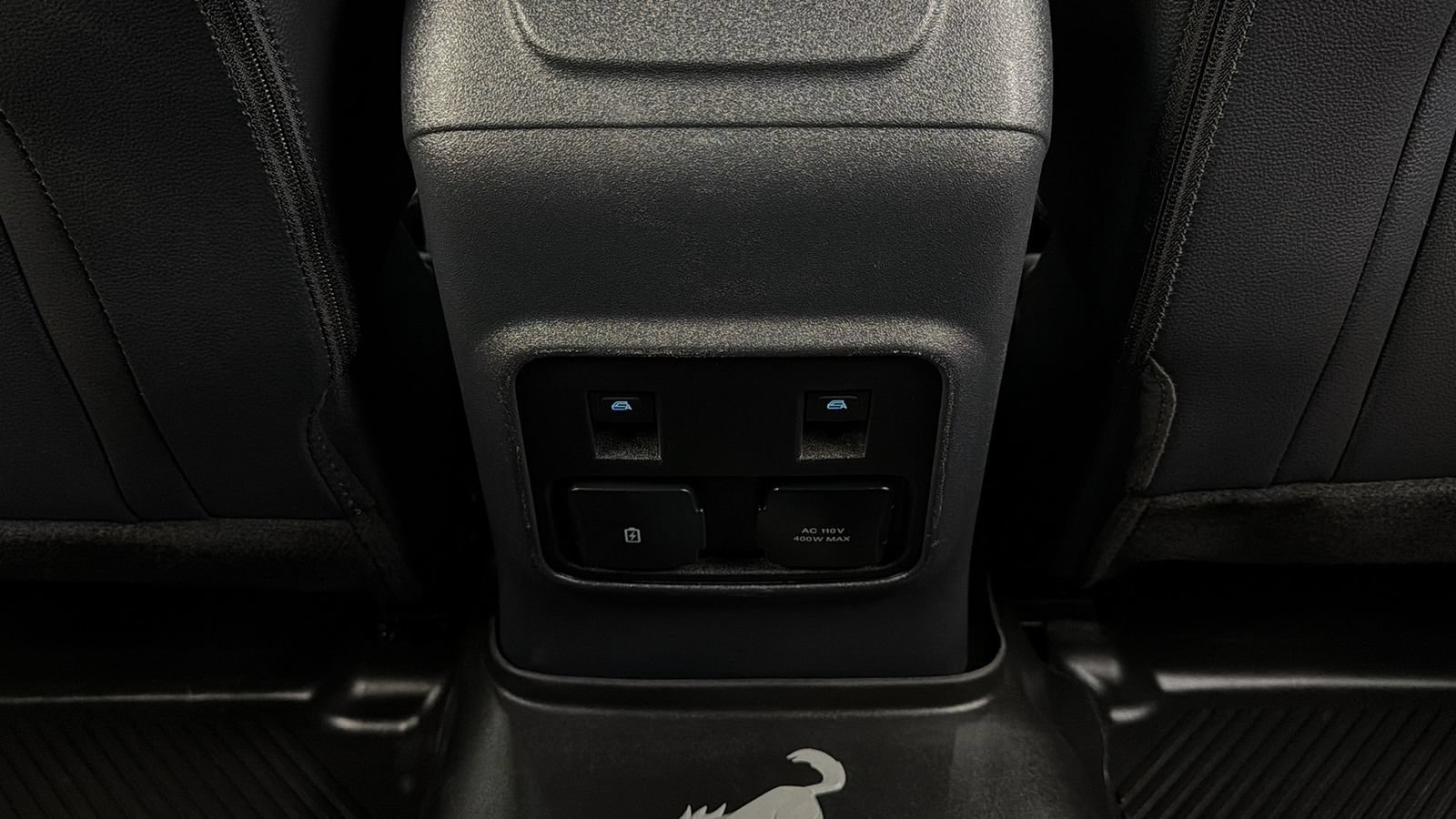 Used 2024 Ford Bronco Wildtrak AWD/4WD image 35