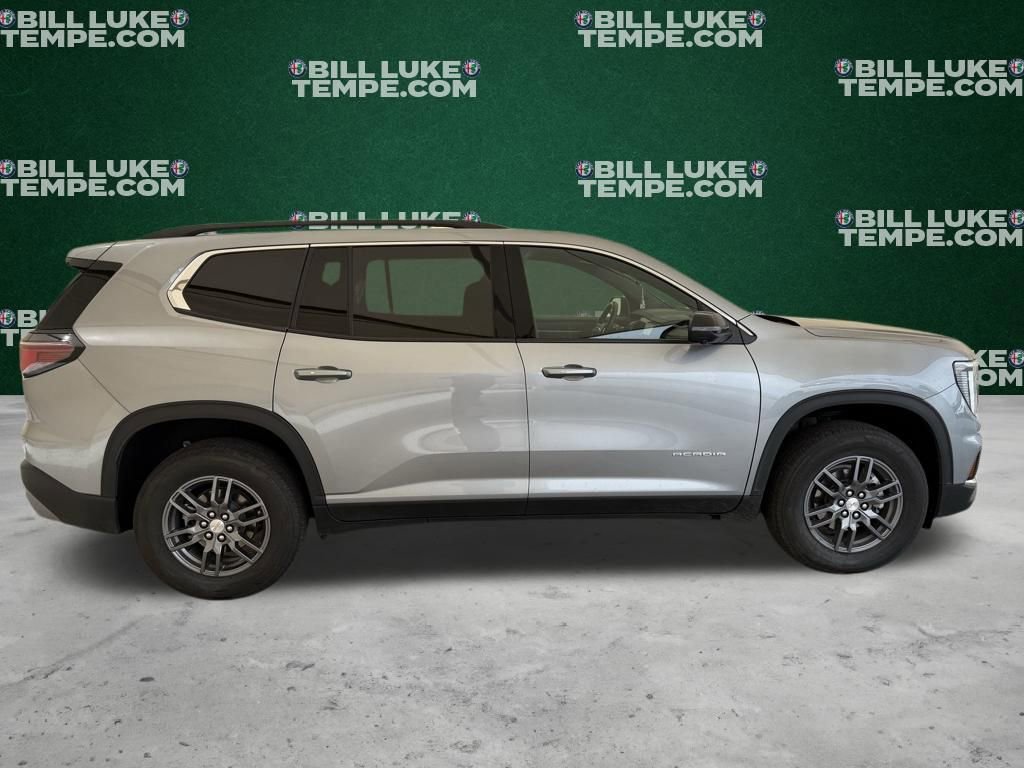 Used 2025 GMC Acadia Elevation image 4
