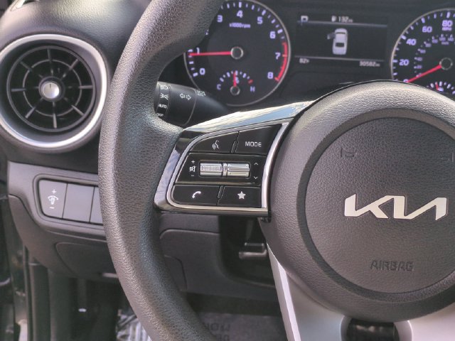 Certified 2023 Kia Forte LXS FWD image 18