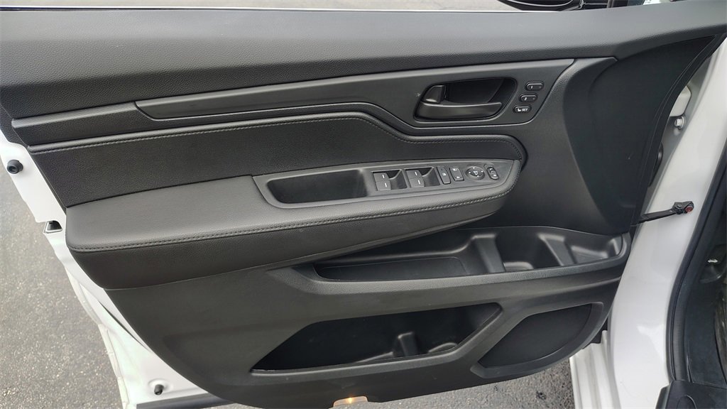 Used 2024 Honda Odyssey Sport image 8