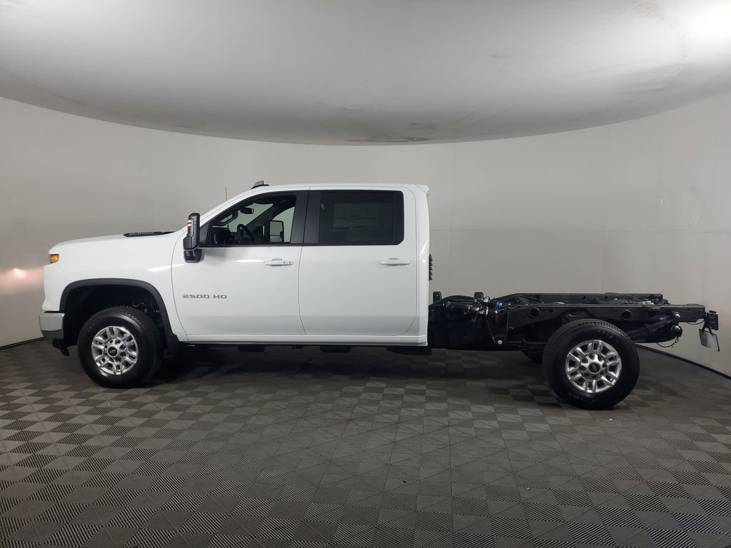 New 2026 Chevrolet Silverado 2500 LT w/ Convenience Package AWD/4WD image 7