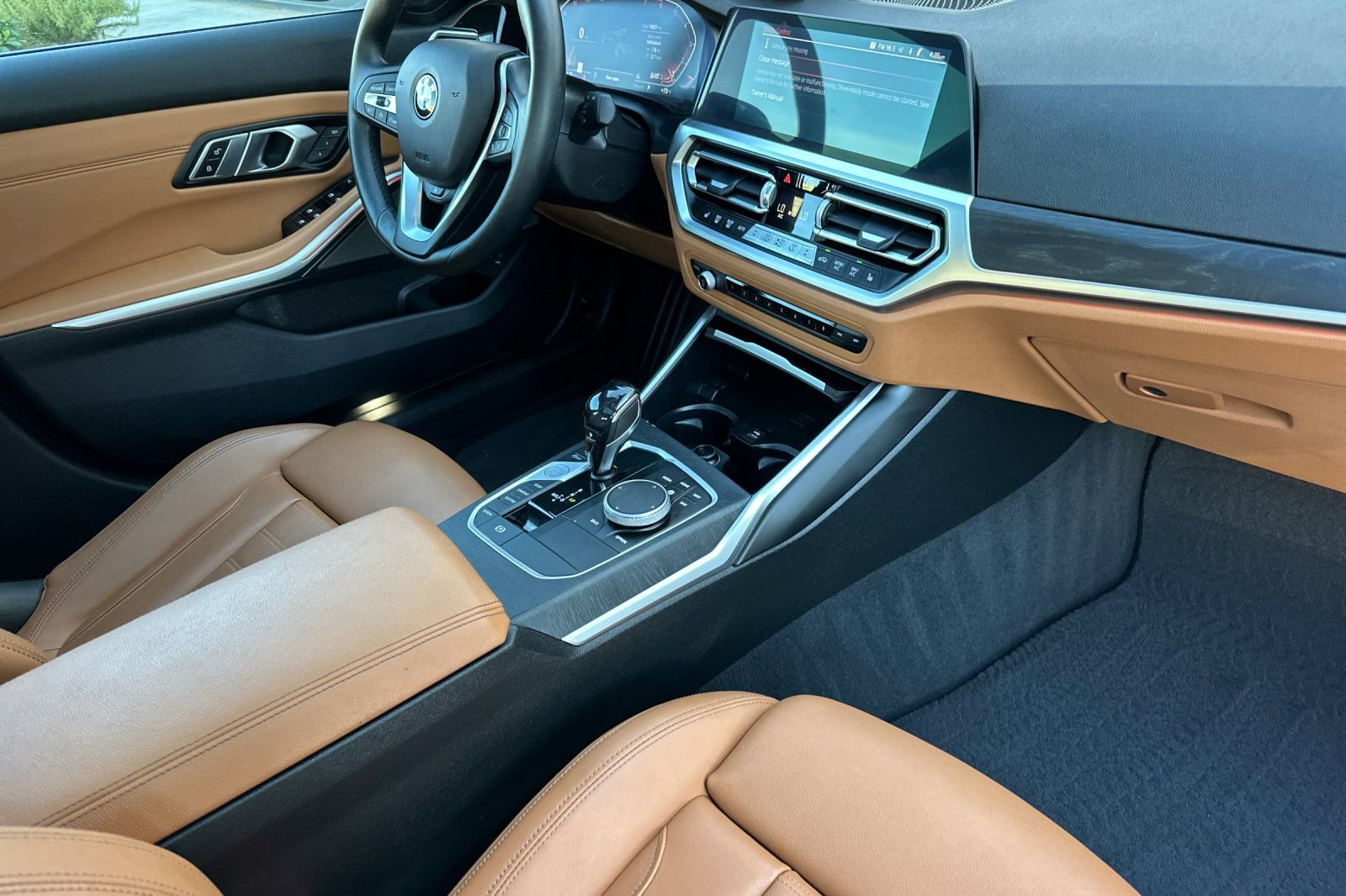 Used 2021 BMW 330i xDrive Sedan w/ Executive Package image 16