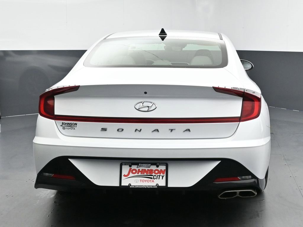 Used 2020 Hyundai Sonata SEL w/ Winter Weather Package image 8