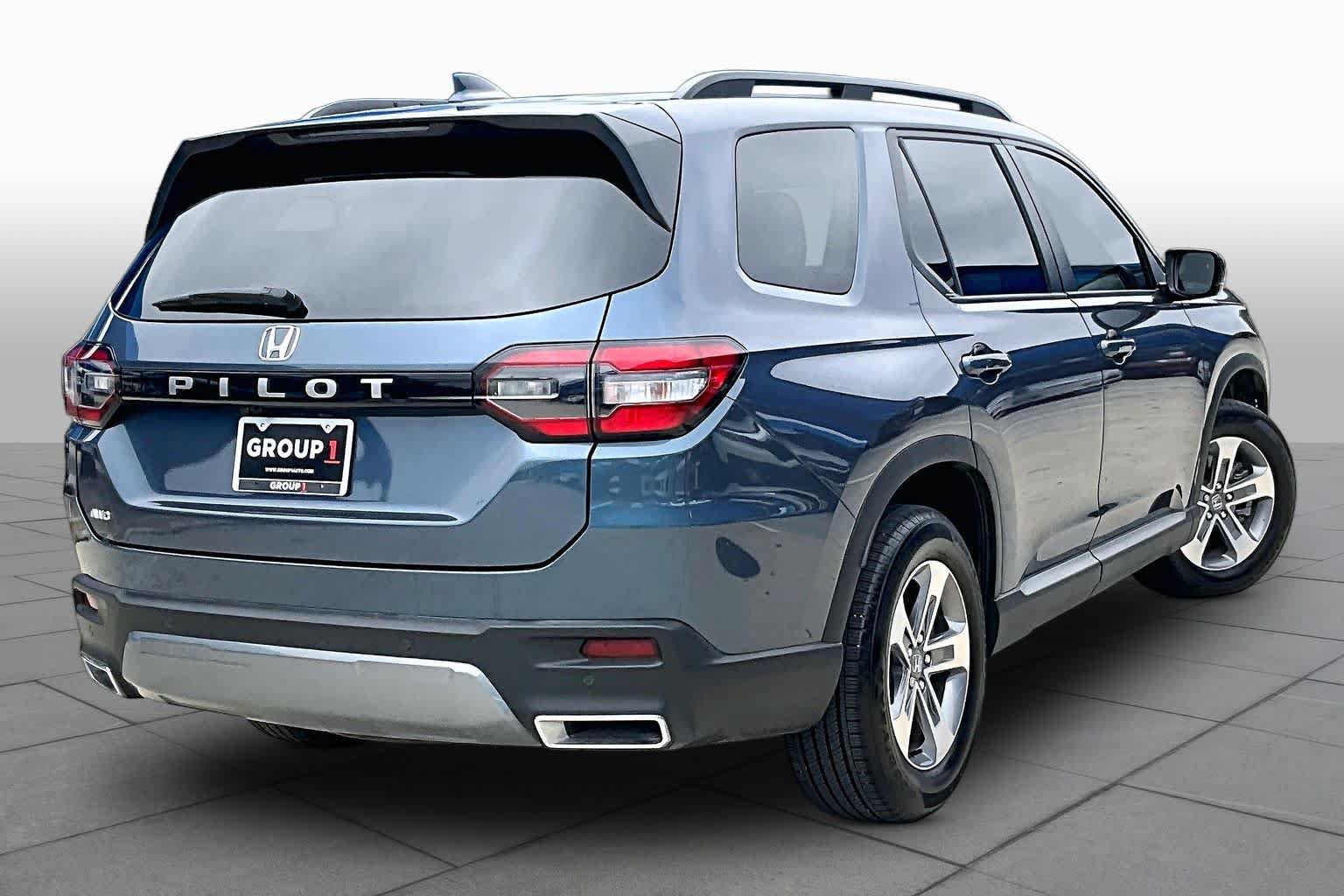 Used 2026 Honda Pilot EX-L image 13