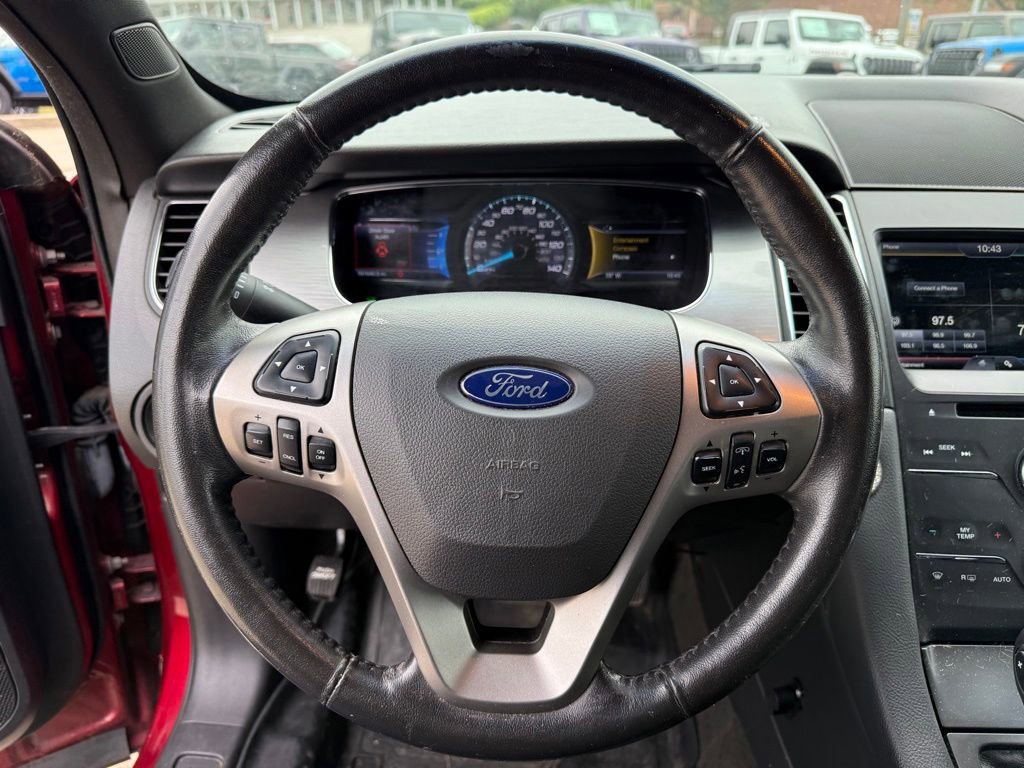 Used 2015 Ford Taurus SEL w/ Equipment Group 201A FWD image 14