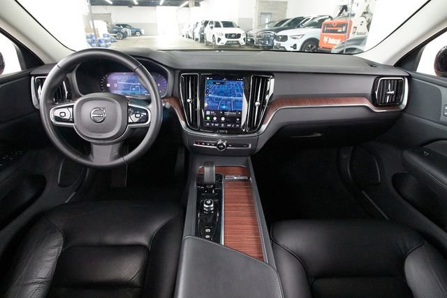 Used 2024 Volvo S60 B5 Plus w/ Climate Package AWD/4WD image 7